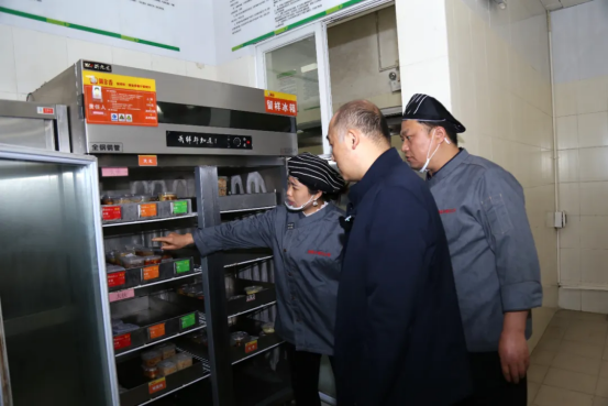 万通汽修学校