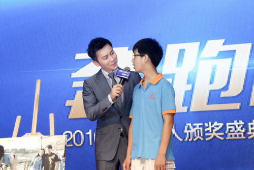 奔跑吧万通 与李晨寻找下一个“汽车牛人”